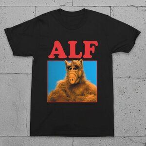 ALF Retro Graphic T-Shirt | 80s TV Show Nostalgia Tee | Funny Vintage Character